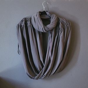 Lululemon Diversity infinity scarf w drawstrings
